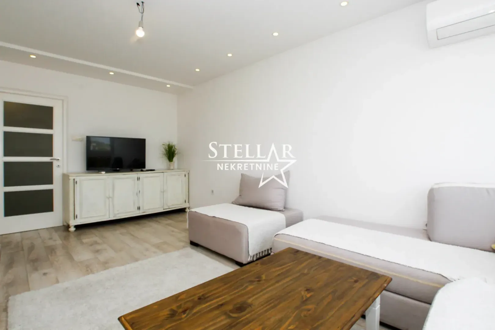 Rent, two bedroom apartment, 73m², Preko Morače, Podgorica