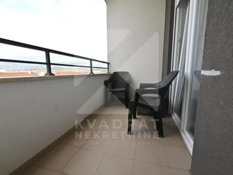 Izdavanje, jednosoban stan, 52m², Stari Aerodrom, Podgorica - image 12