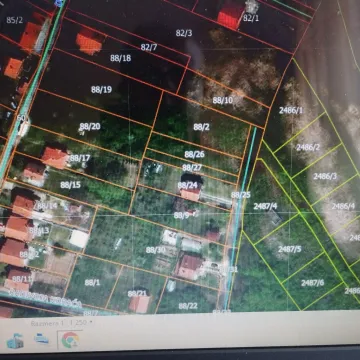 Katastarski plan sa označenim parcelama zemljišta. - image 2