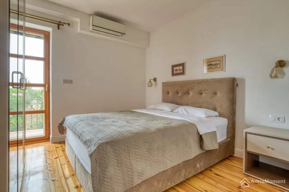 Sale, house, 500m², Reževići, Budva