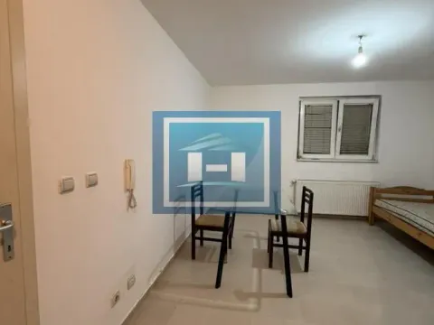 Izdavanje, jednosoban stan, 35m², Centar, Jagodina - image 4