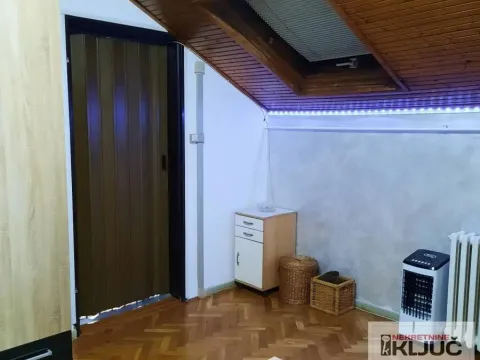 Prodaja, jednosoban stan, 27m², Novo naselje, Novi Sad - image 10