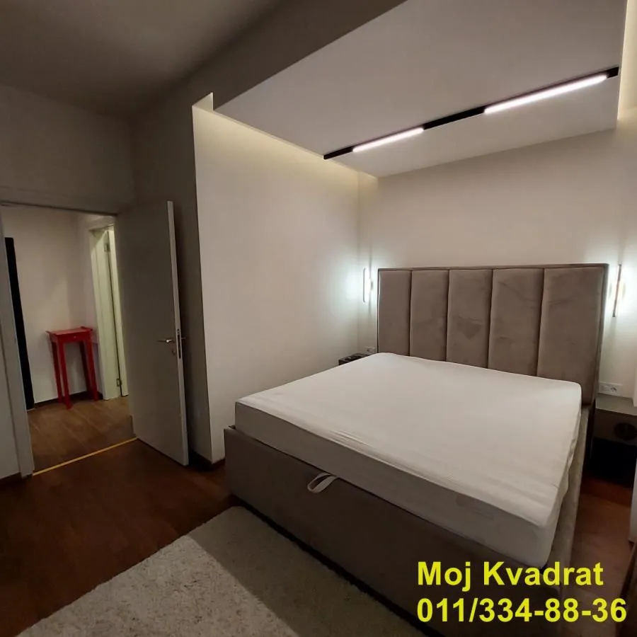 Izdavanje, jednosoban stan, 49m², Stari Grad, Beograd