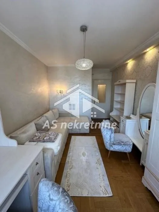 Rent, three bedroom apartment, 80m², Čubura, Beograd