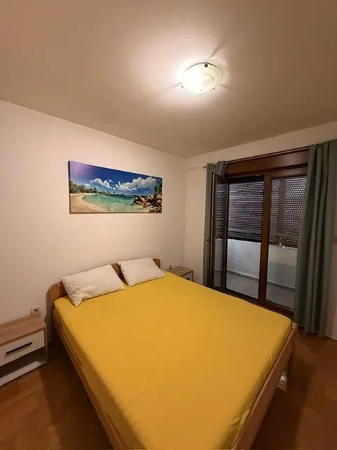 Rent, two bedroom apartment, 67m², Stari Aerodrom, Podgorica