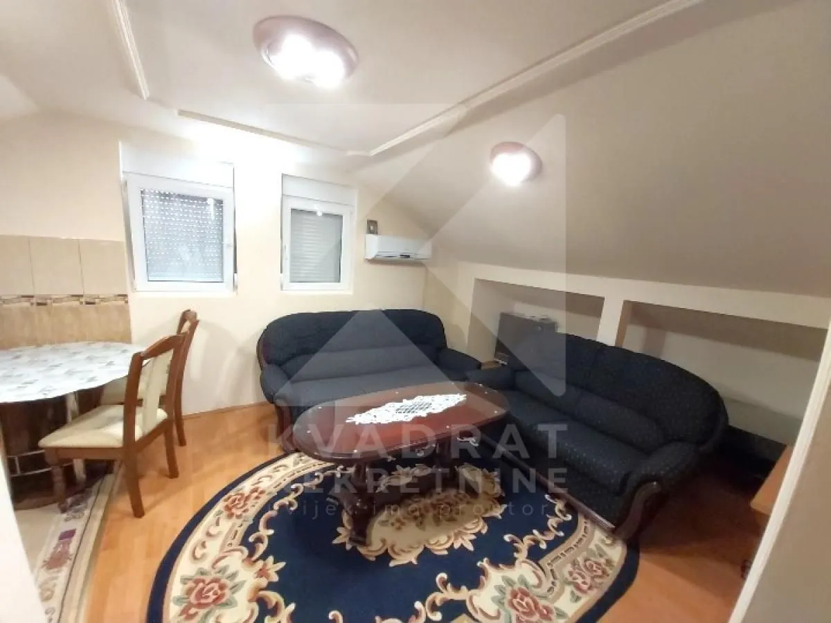 Izdavanje, dvosoban stan, 64m², Zagorič, Podgorica