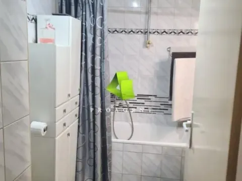 Sale, three bedroom apartment, 82m², Palilula, Niš - image 13