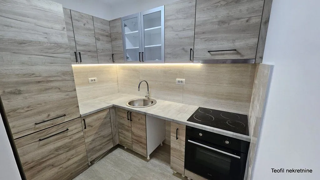 Prodaja, trosoban stan, 66m², Lazarevac, Beograd