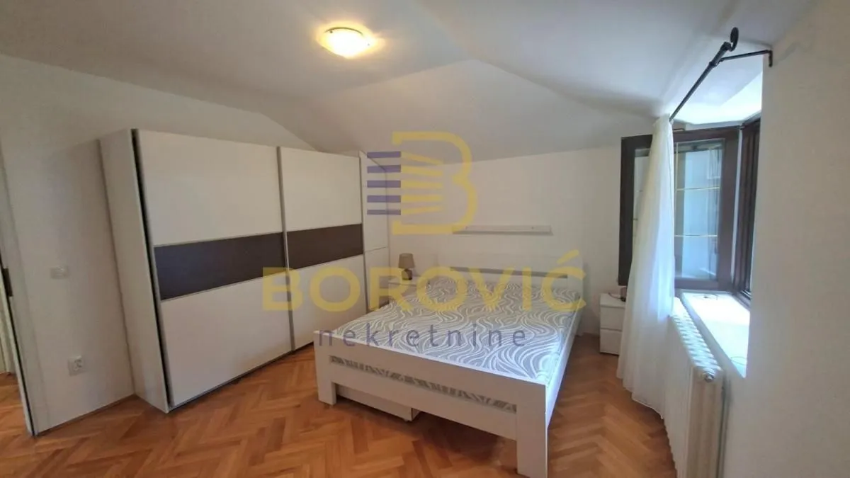 Izdavanje, trosoban stan, 100m², Senjak, Beograd