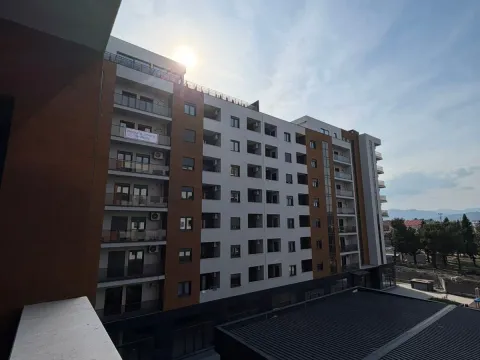 Izdavanje, jednosoban stan, 43m², Stari Aerodrom, Podgorica - image 6