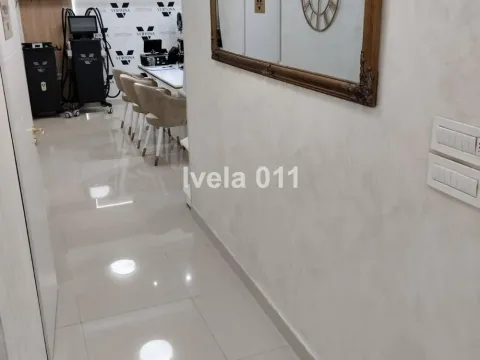 Sale, three bedroom apartment, 57m², Vračar Centar, Vračar Sve Podlokacije - image 10
