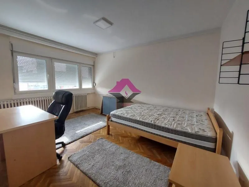 Izdavanje, dvosoban stan, 66m², Palilulska Pijaca, Palilula Sve Podlokacije