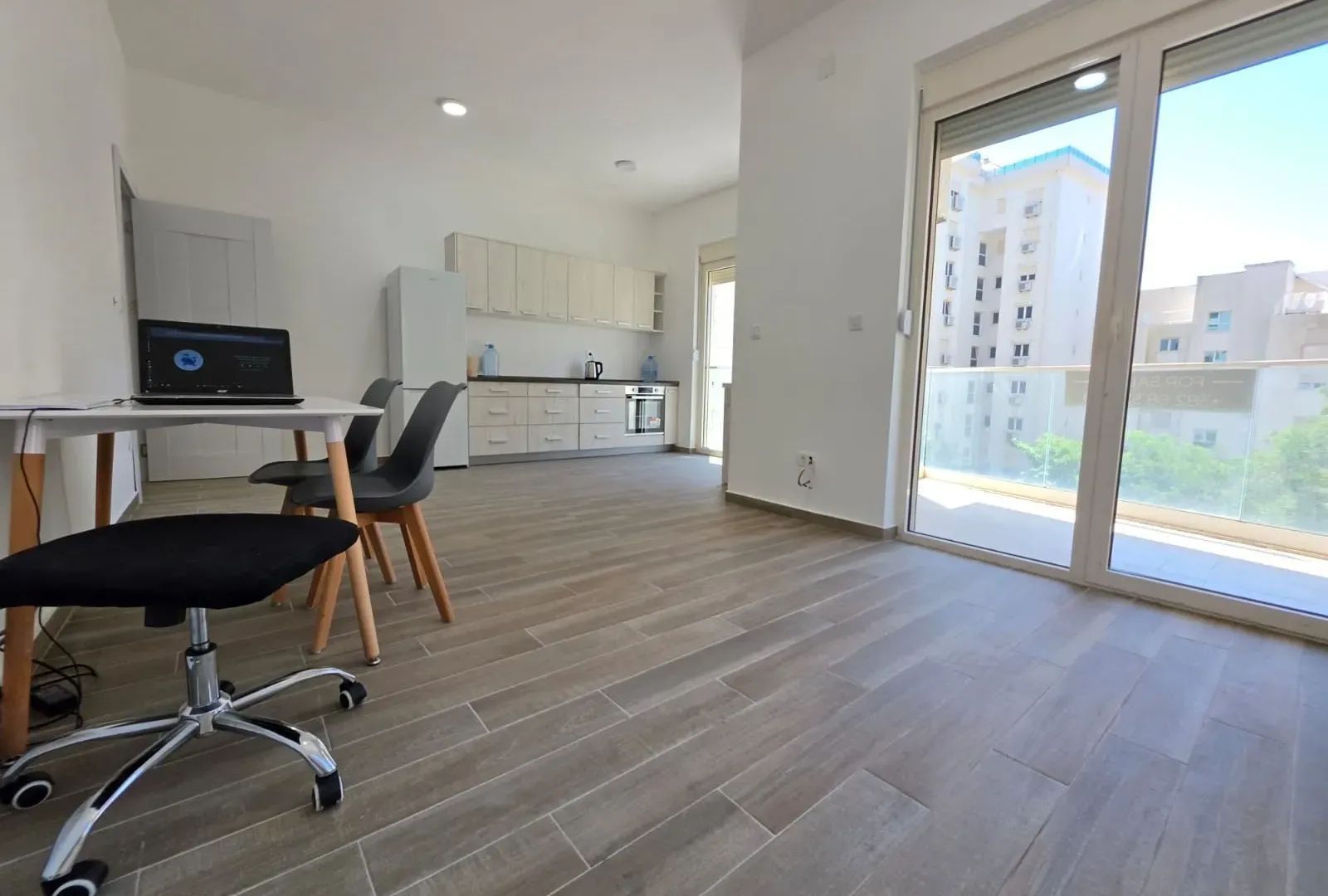 Prodaja, dvosoban stan, 74m², Bečići, Budva