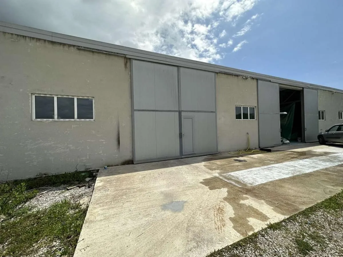 Rent, office space, 450m², Kotor, Crna Gora