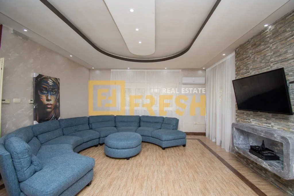 Rent, house, 330m², Zeta, Podgorica