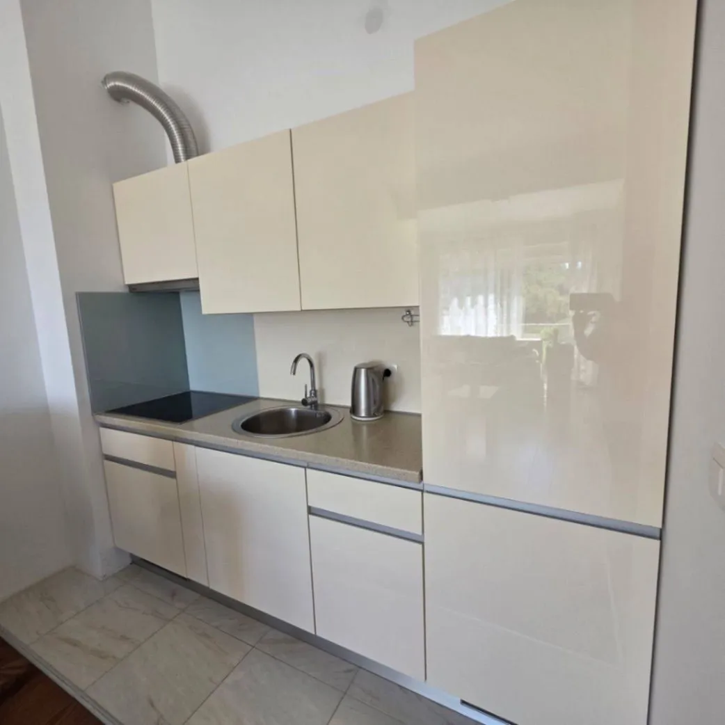 Rent, apartment, 44m², Pržno, Budva