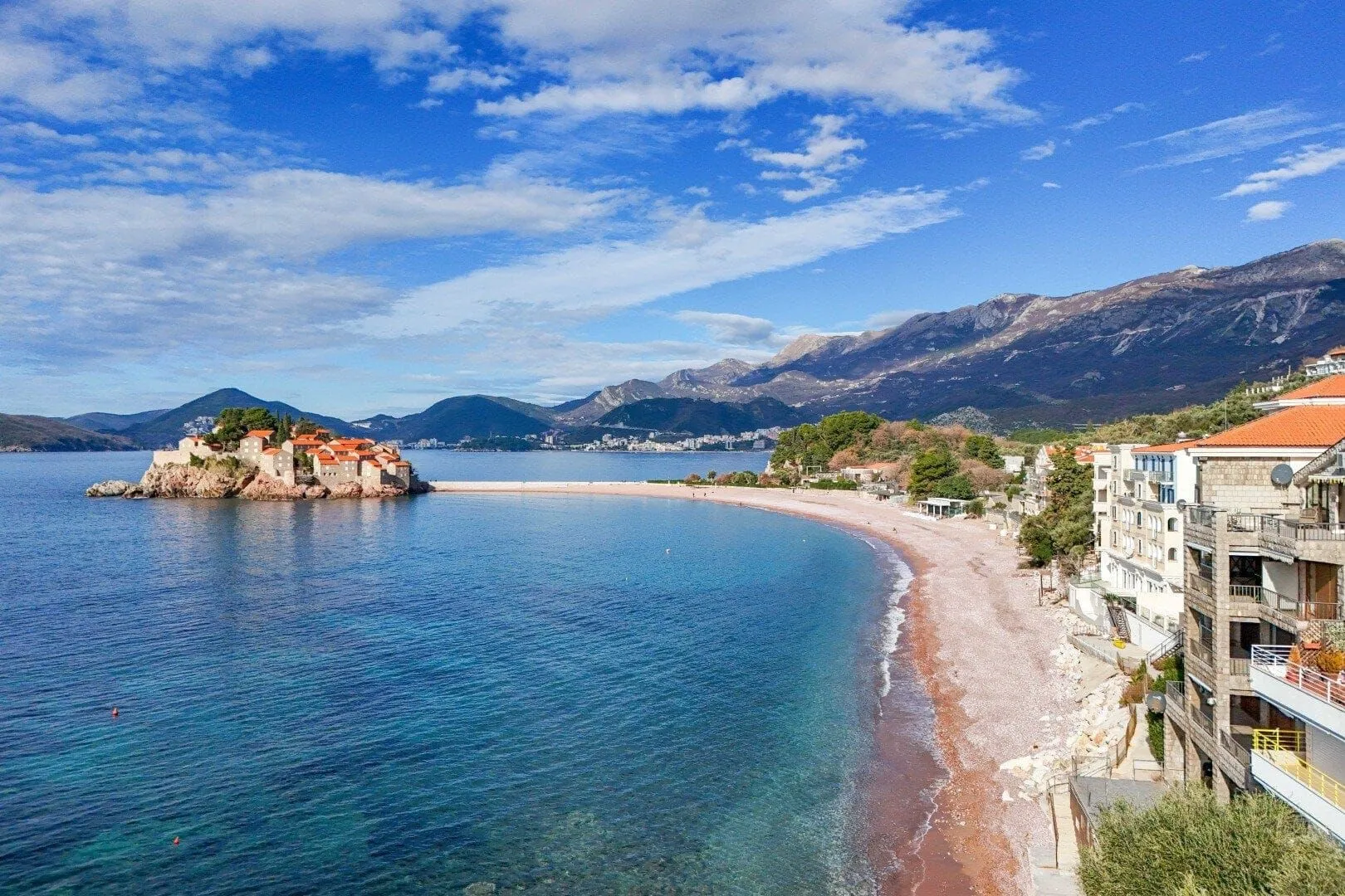 Sale, three bedroom apartment, 87m², Sveti Stefan, Budva