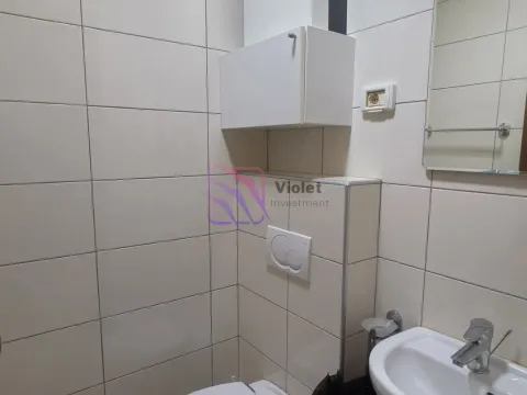 Izdavanje, dvosoban stan, 70m², City Kej, Podgorica - image 12