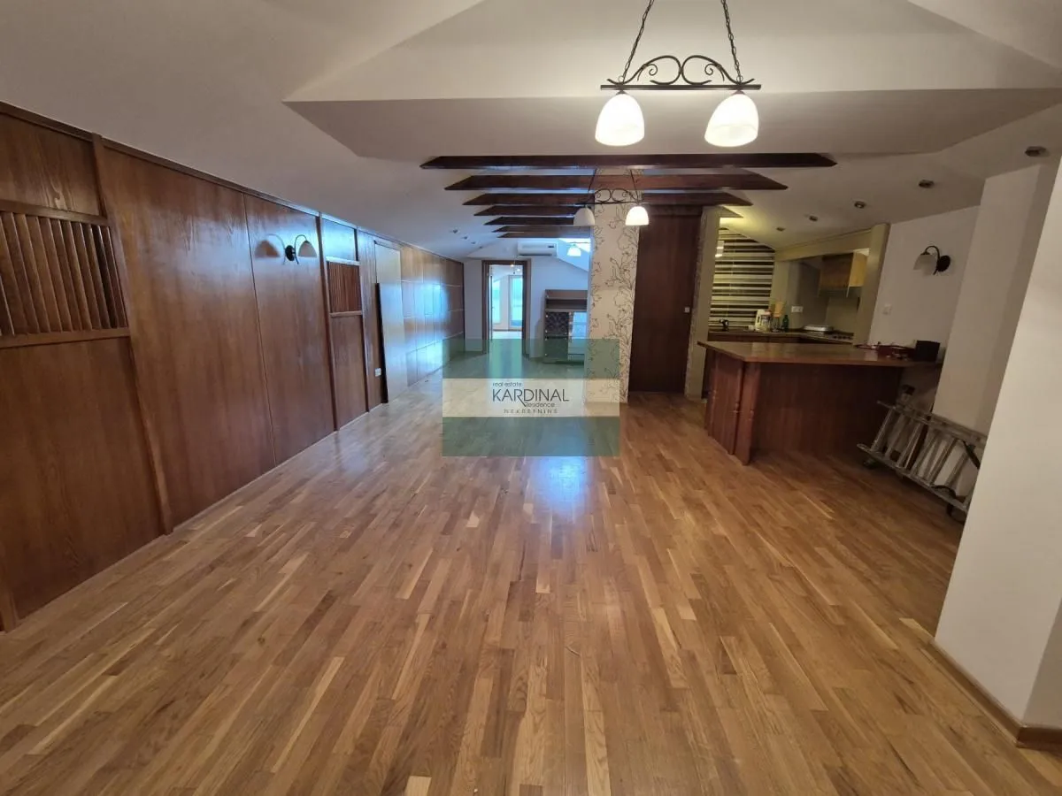 Prodaja, trosoban stan, 99m², Vašarište, Jagodina