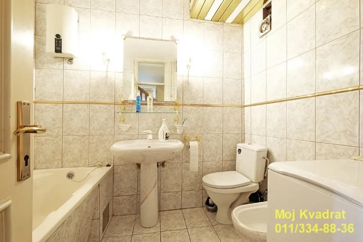 Sale, house, 250m², Brace Jerković, Voždovac Sve Podlokacije