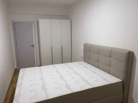 Rent, one bedroom apartment, 46m², Budva, Crna Gora - image 4