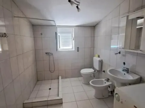 Sale, house, 200m², Dobra Voda, Budva - image 5