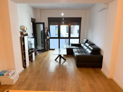 Prodaja, stan, 78m², Centar, Podgorica - image 2