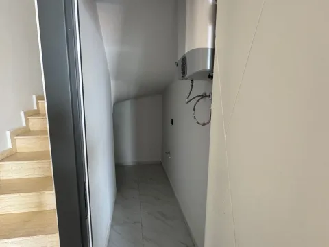 Prodaja, trosoban stan, 109m², Bijela, Herceg Novi - image 5
