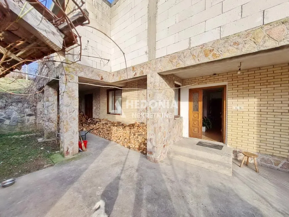 Prodaja, kuća, 364m², Darosava, Arandjelovac