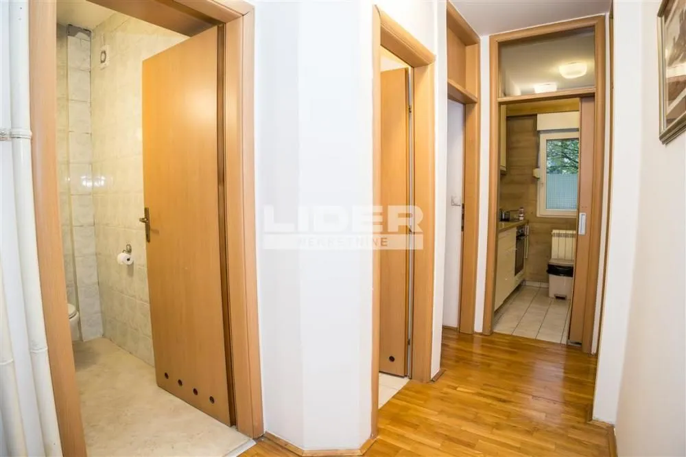 Prodaja, trosoban stan, 69m², Čukarica, Beograd