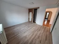 Izdavanje, kuća, 90m², Sremska Kamenica, Petrovaradin - image 4
