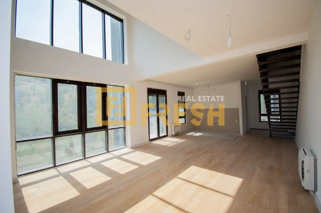 Prodaja, četvorosoban stan, 151m², Gornja Gorica, Podgorica