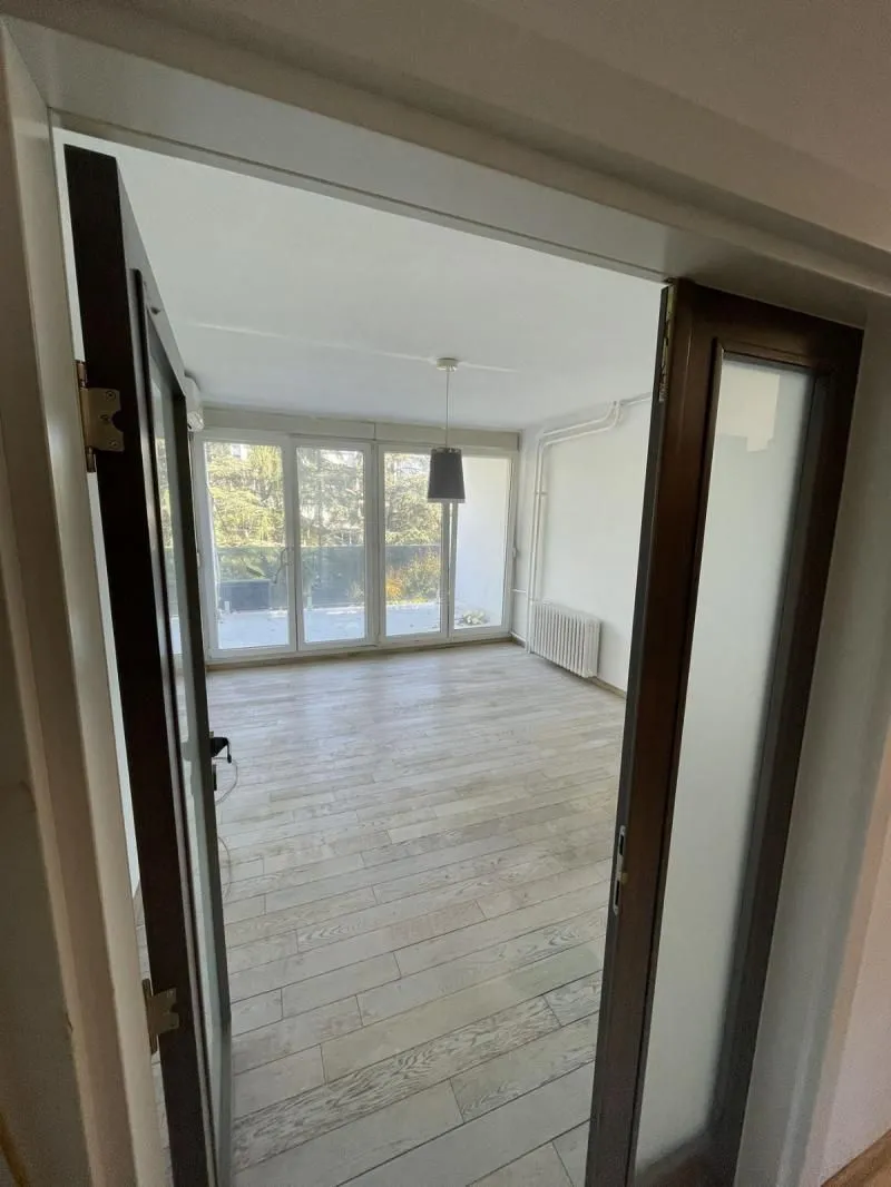 Prodaja, trosoban stan, 92m², Novi Beograd Sve Podlokacije, Beograd