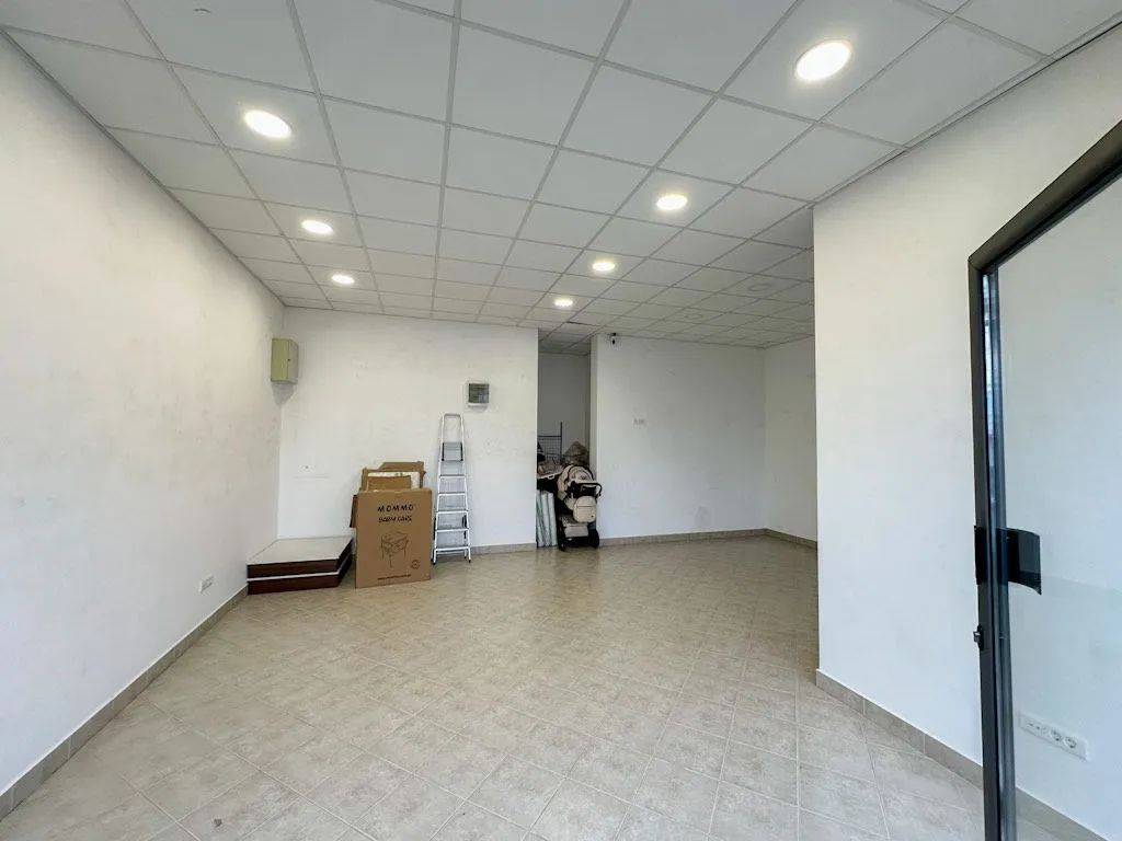 Sale, office space, 120m², Stari Aerodrom, Podgorica