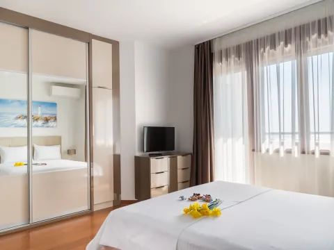 Prodaja, trosoban stan, 107m², Bečići, Budva - image 4