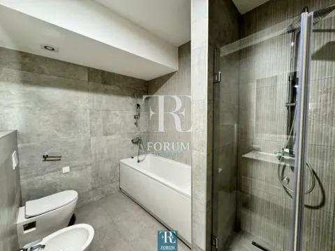 Rent, four bedroom apartment, 130m², Master Kvart, Podgorica - image 7