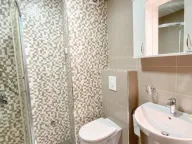 Izdavanje, jednosoban stan, 45m², City Kvart, Podgorica - image 9