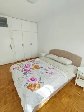 Izdavanje, dvosoban stan, 70m², Ljubović, Podgorica - image 2