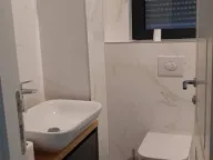 Izdavanje, dvosoban stan, 70m², Blok 9, Podgorica - image 6