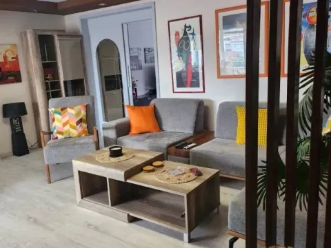 Izdavanje, dvosoban stan, 55m², Stari Grad, Beograd - image 2