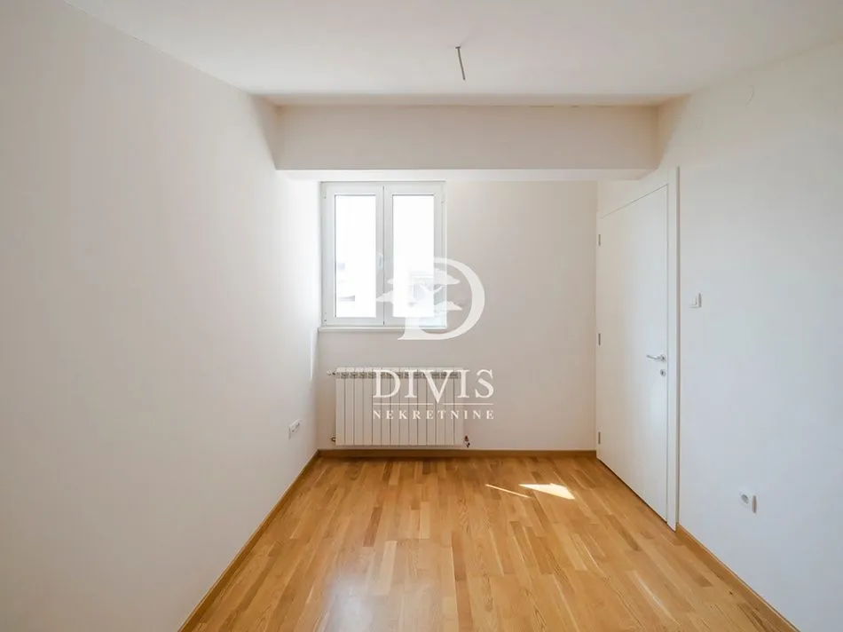 Sale, four bedroom apartment, 165m², Stari Grad, Beograd