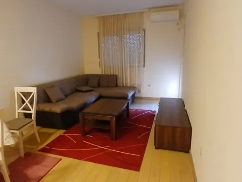 Rent, one bedroom apartment, 45m², City Kvart, Podgorica - image 2