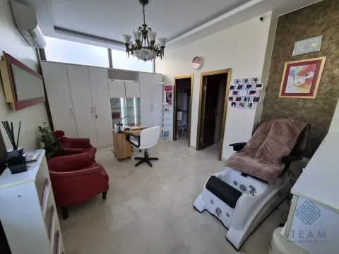 Sale, office space, 60m², Pejton, Podgorica - image 2