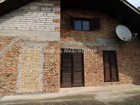 Prodaja, kuća, 416m², Sremska Mitrovica, Srbija - image 47