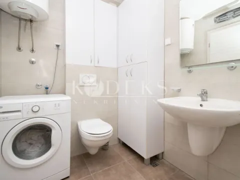 Izdavanje, jednosoban stan, 53m², Ljubović, Podgorica - image 7