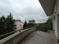 Izdavanje, kuća, 459m², Savski Venac, Beograd - image 7