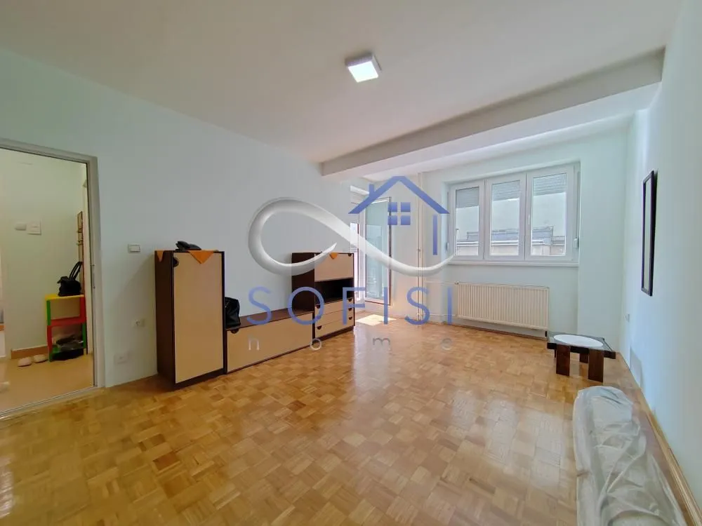 Izdavanje, jednosoban stan, 42m², Sajam, Novi Sad Sve Podlokacije