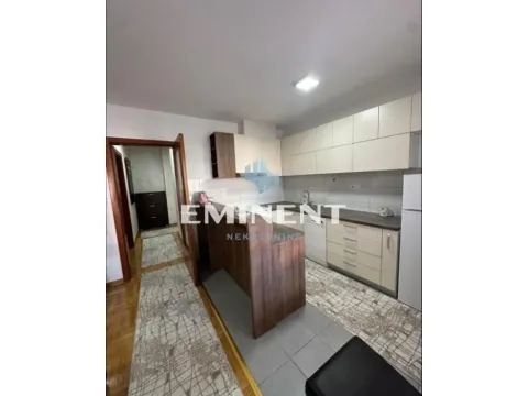 Izdavanje, dvosoban stan, 50m², Čubura, Beograd - image 4