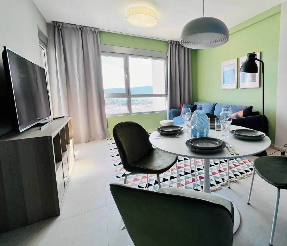 Prodaja, jednosoban stan, 45m², Tivat, Crna Gora
