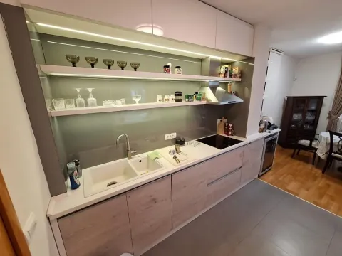 Prodaja, stan, 171m², Čukarica, Beograd - image 19